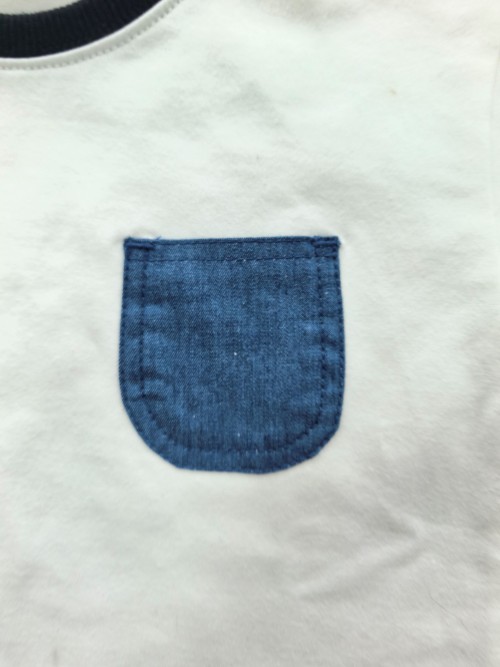 BSCI Certified 100% Cotton Kids T-shirt with Denim Pocket